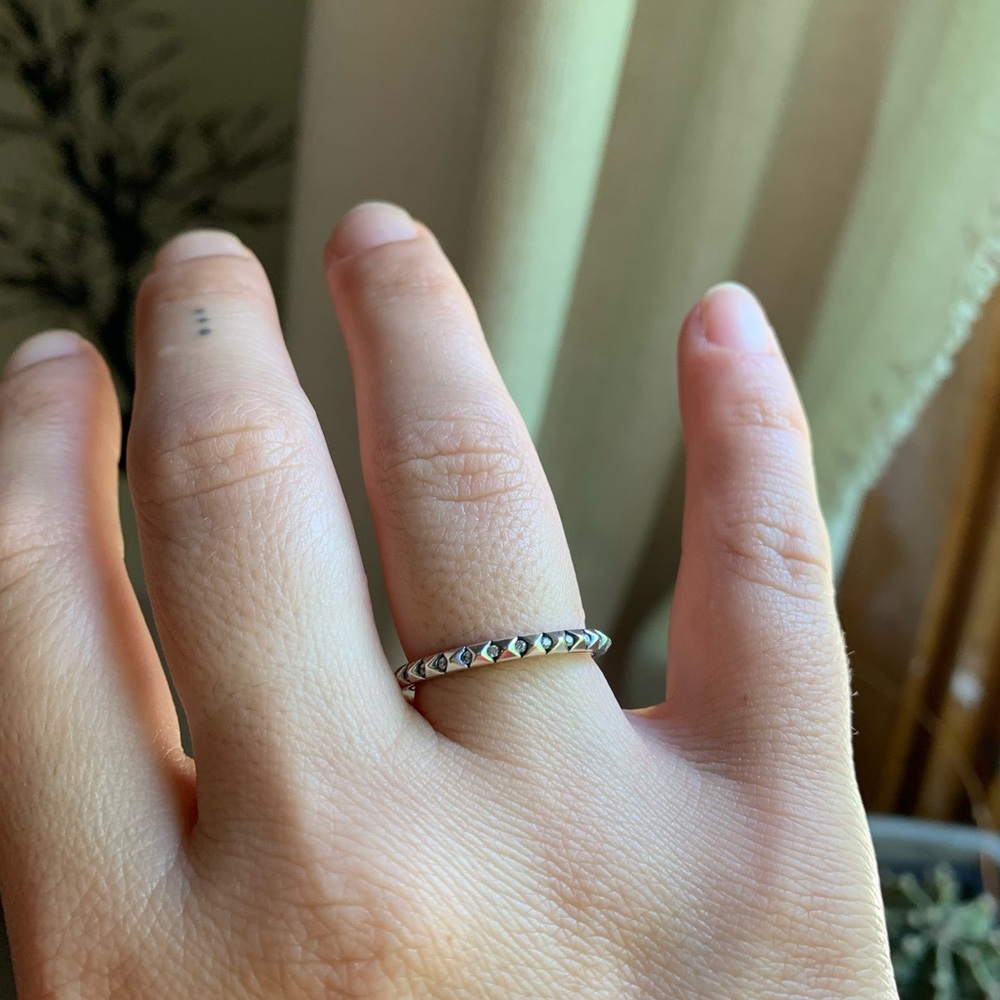 Pandora ME pyramids ring in sterling silver